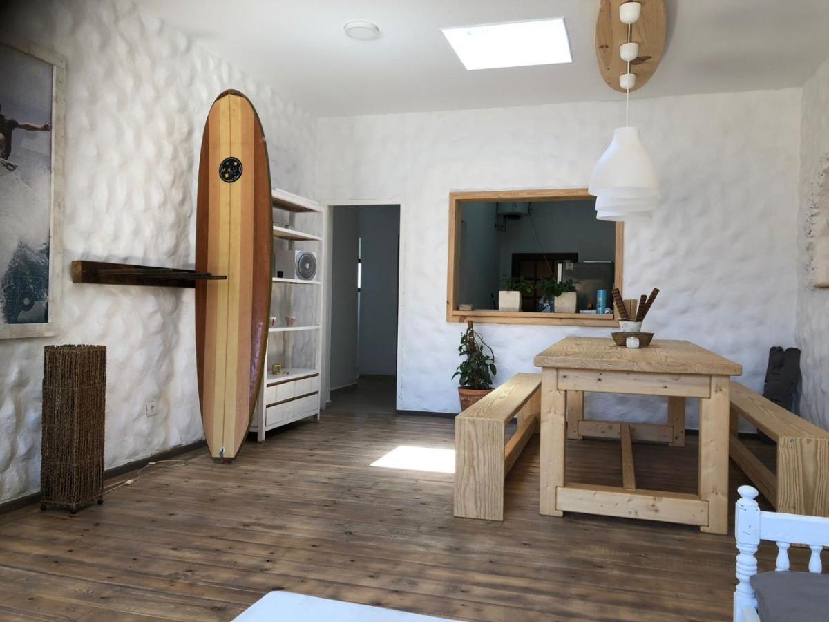 Wellenkind Surfschool Hostel La Pared  Exterior photo